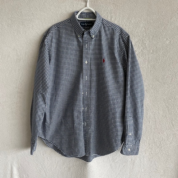 Ralph Lauren Classic Fit Dress Shirt. - Picture 1 of 7